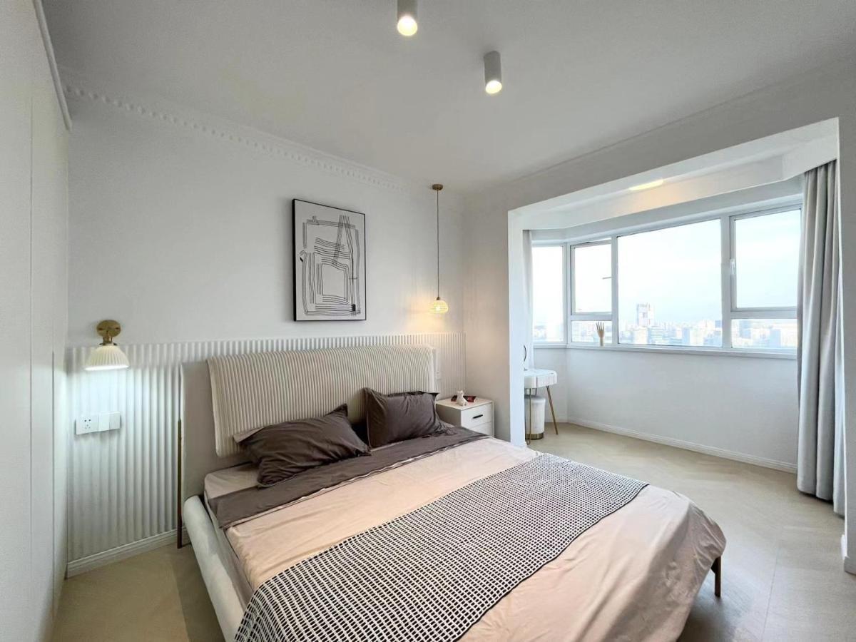 Warm Four Bedroom With Huangpu River View *