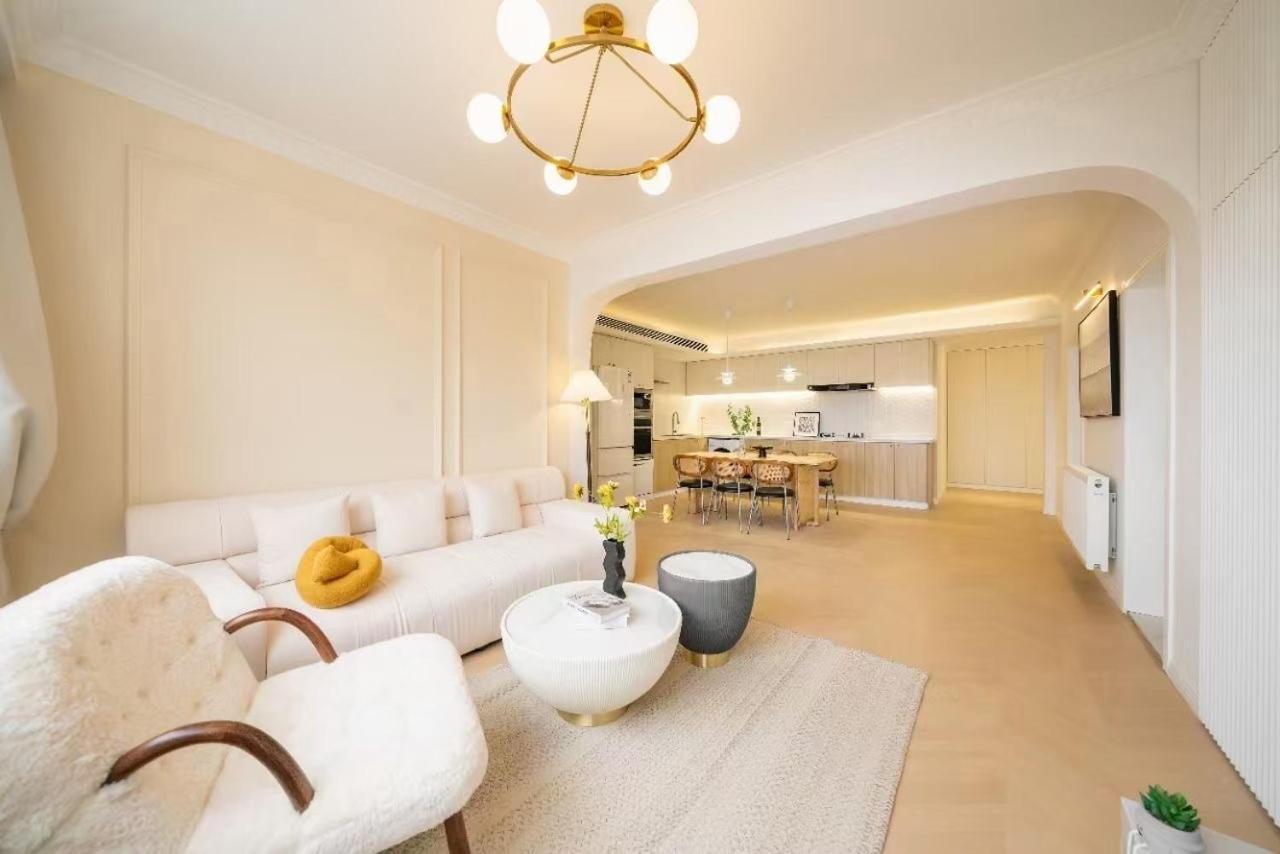 Warm Four Bedroom With Huangpu River View Apartamento Xangai