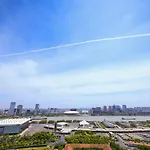 Warm Four Bedroom Apartment With Huangpu River View